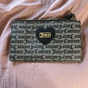Juicy Couture Wallet/ Wrsitlet